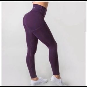 Alphalete Revival R6 Leggings - Purple Noir